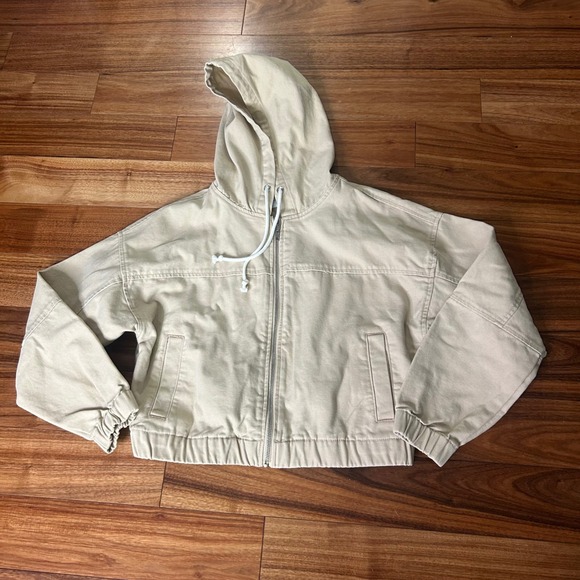 Forever 21 Jackets & Blazers - Forever 21 Cropped Hoodie Jacket Full‎ Zip Casual Comfy Beige Size Small
